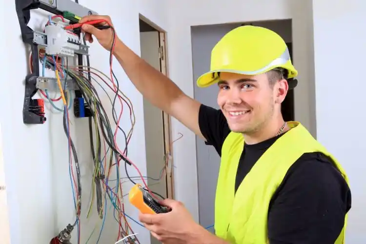 elektricien Kornwerderzand